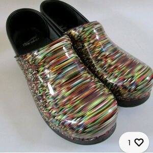 Dansko Womens Professional Pixel Patent Clog Sz 37 7